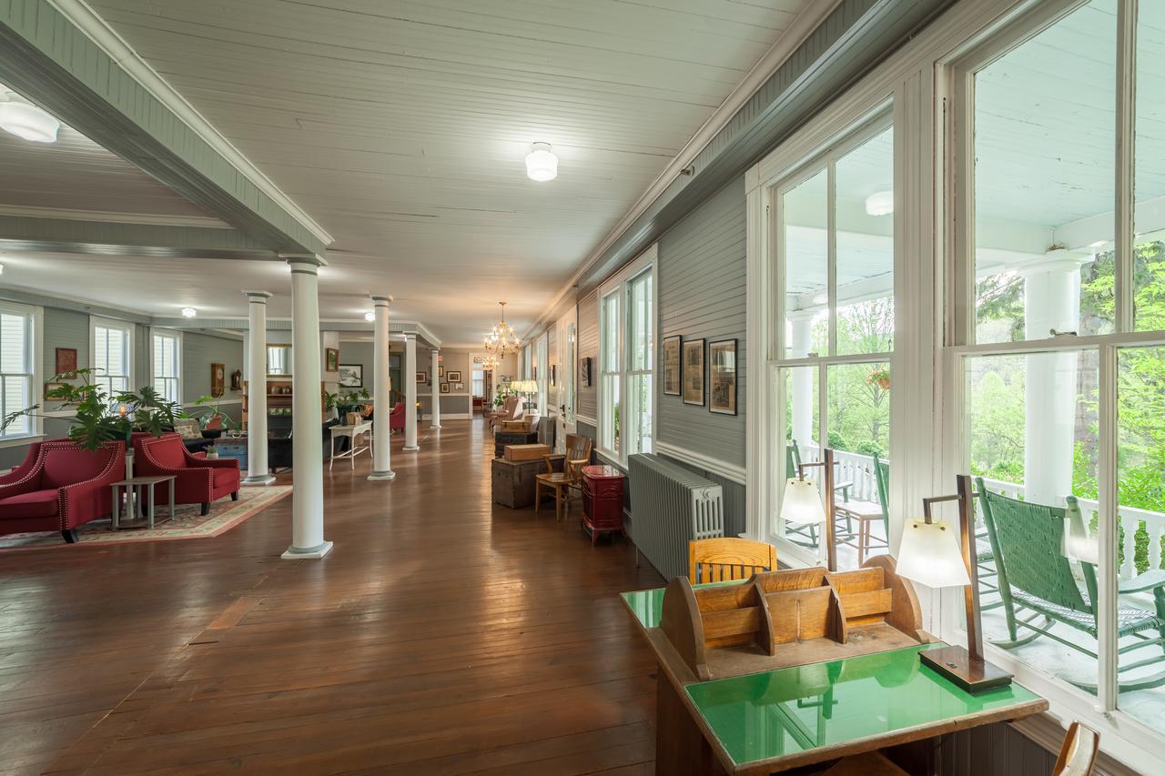 Grand Old Lady Hotel Waynesville Dış mekan fotoğraf